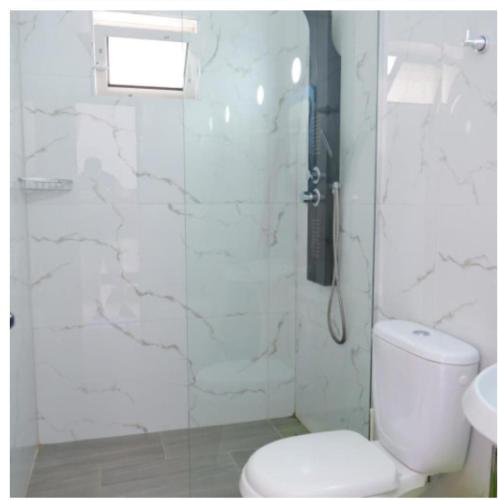 One-Bedroom Apartment image 1