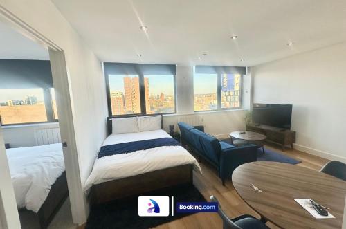 Modern Apartment By Avalora Short Lets & Serviced Accommodation Old Trafford With Free Parking, MCR Stadium - UA92, Mánchester (foto 3)