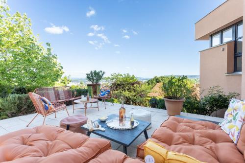 Iekārtas, Villa d'architecte "De La Terre Vers Le Ciel" in Durtol