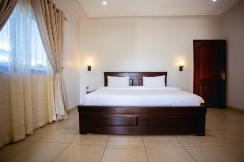 Aklin Hotel in أسيليم داون