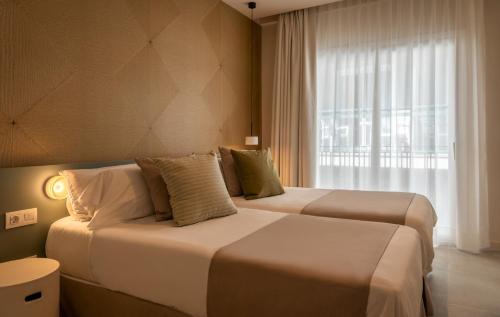 AQUA Hotel Bertran Park - image 2