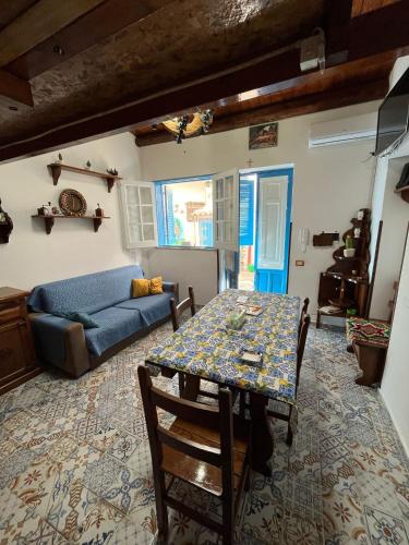 Cortile Siciliano - image 3