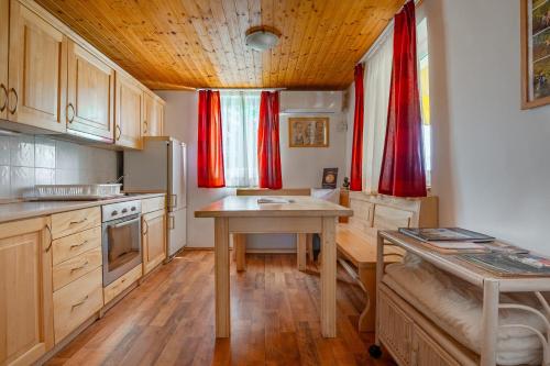 Forhenc Wine House & Guesthouses I-II-III in Zalakaros