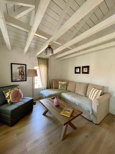 Plane Tree House in Proti