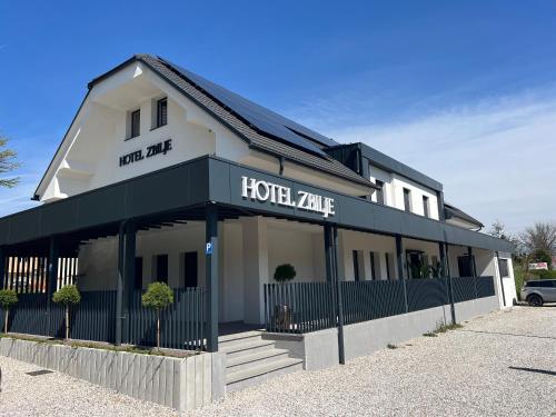 Mostiček Hostel - image 12