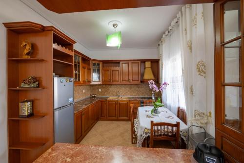 Two-Bedroom Apartment image 4