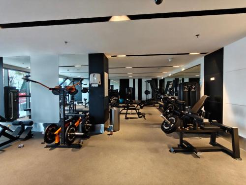 CaiCai Homes 1 BHK Nobles Tower Business Bay 5 min Drive to Dubai Mall - image 11