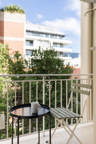 ทัศนียภาพ, Celine Volos by halu! in โวลูส