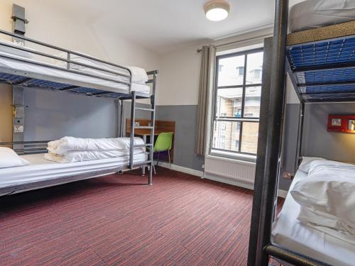 YHA Manchester - image 14