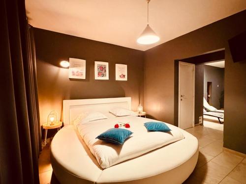 The Rose Suites
