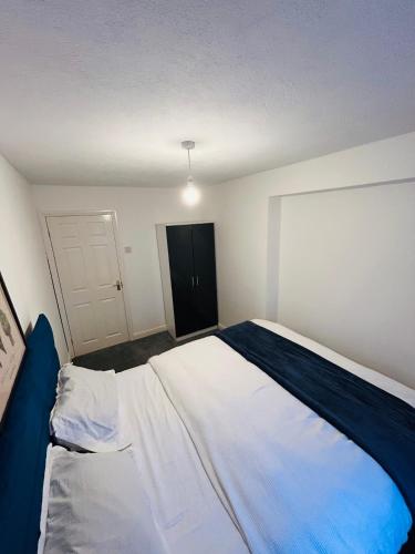 Snug room in Wellingborough in Irchester