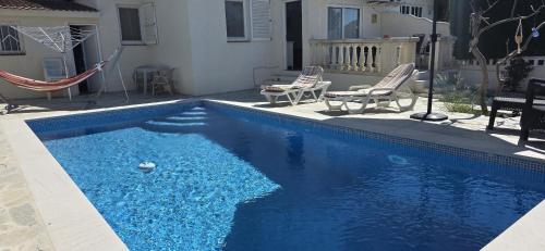 Riumar Olivera 340m to beach private pool On-Site-Service dog beach