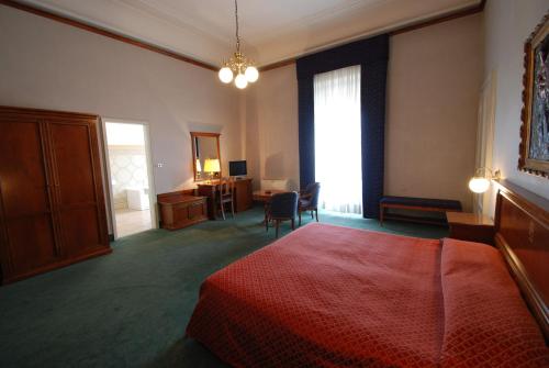 Triple Room image 3