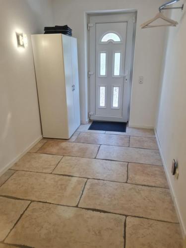 Super schone Ferienwohnung Monteurunterkunft, Handwerkerwohnung, Nahe Hanau und Frankfurt in Nidderau