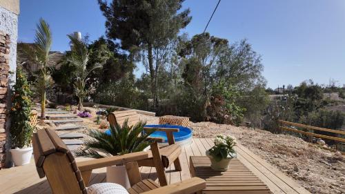 צלילי המעיין- צימר בוטיק במדבר in Rishonim