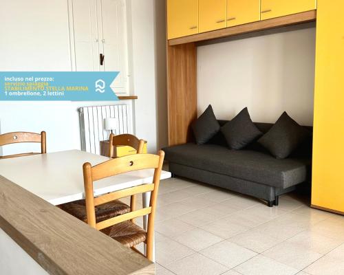 One-Bedroom Apartment image 10