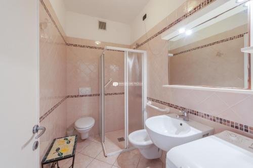 Deluxe Apartment image 7