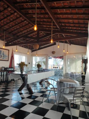 Ételek és italok, Pousada Tiriri Guesthouse in Passo de Camarajibe