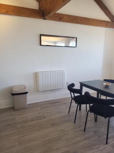 Stunning Seaview 2 bed - Canterbury