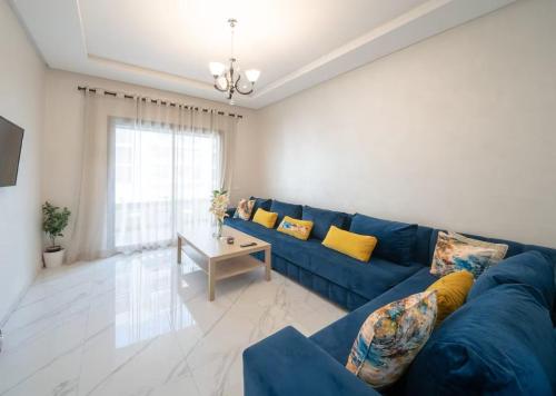Charming Studio for Rent with Pool Access & Kids Playground, Casablanca