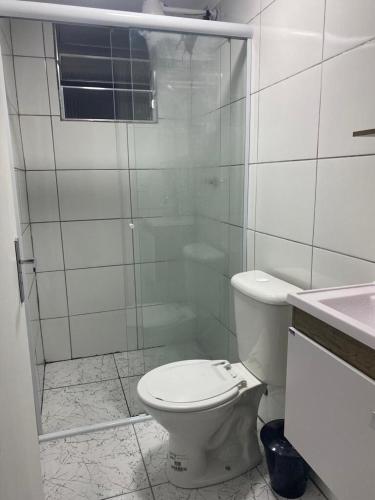 ห้องน้ำ, Apartamento no Tremembé SP 02 Quartos Zona Norte (Apartamento no Tremembe SP 02 Quartos Zona Norte) in เตรเมมเบ