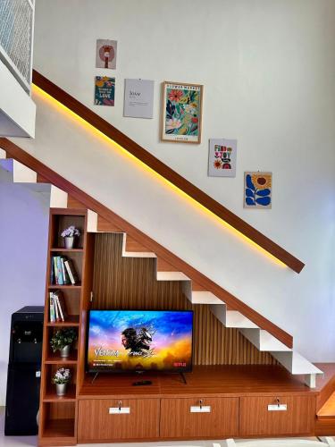 Holand style Vila Comfy for Family blue in Temanggung