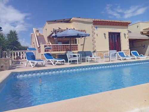 Villa Bentota private pool