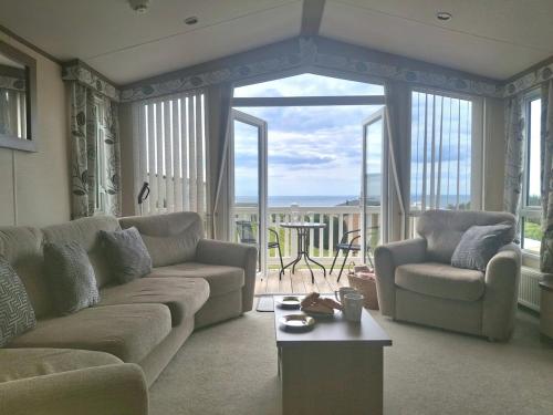 'Falcons Rest' in Brynowen