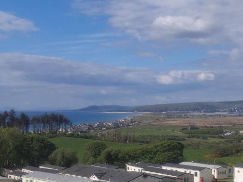 'Falcons Rest' in Brynowen