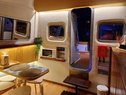 SLEEPBOAT Golden Life Yacth Oporto in Douro, Porto (Foto 10)