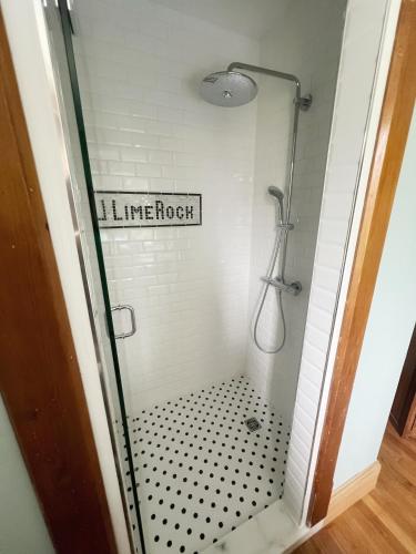 LimeRock Inn - image 11