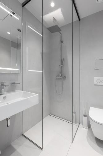 Double Room image 1