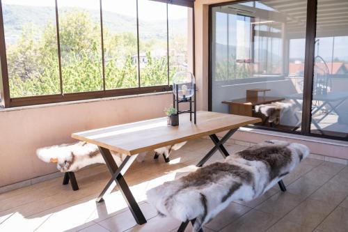 Вила Маунтайн Вю (Вила Маунтаин Вю) in Brestnik