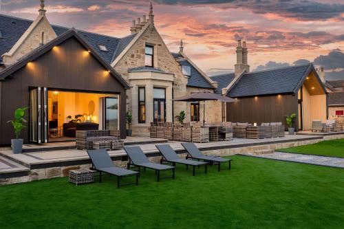 No36 South Beach - Donnini Apartments in ทรูน