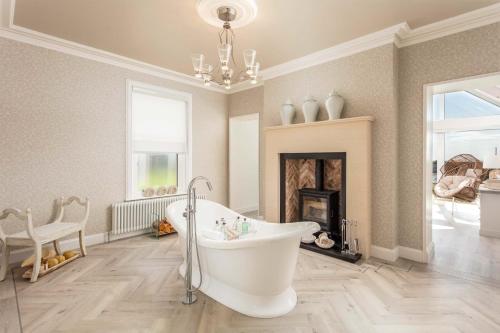 No36 South Beach - Donnini Apartments in ทรูน