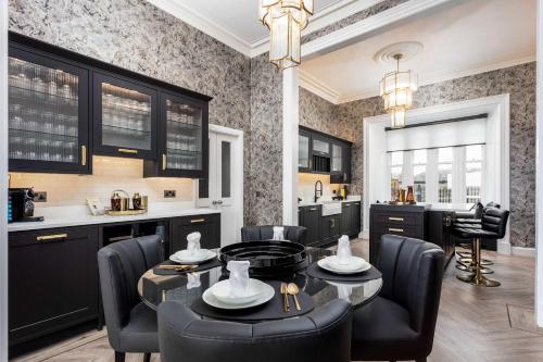 No36 South Beach - Donnini Apartments in ทรูน