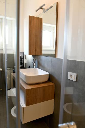 Seventh floor 5 min from San Siro, Mailand