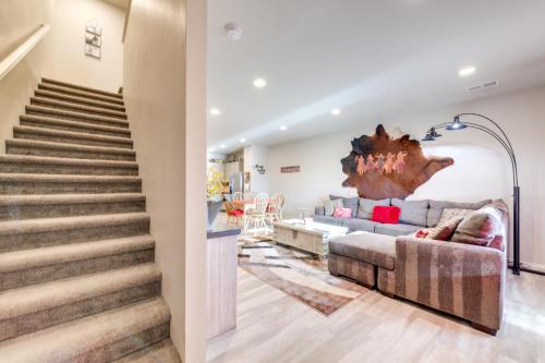 11 Mi to Fort Collins: Wellington Retreat w/ Patio in Wellington (CO)