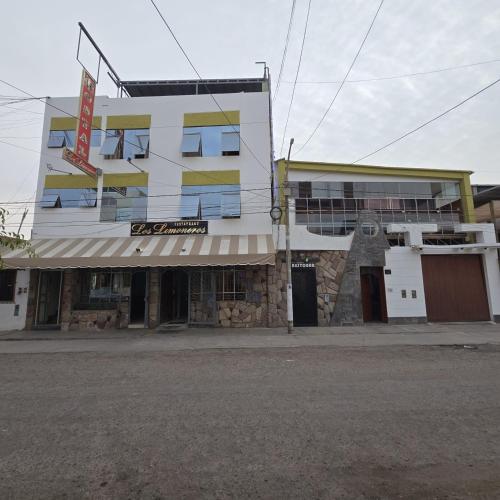Hotel Restaurant Los Limoneros