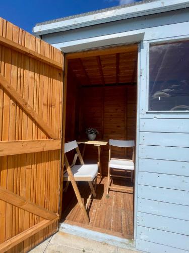 บริการและสิ่งอำนวยความสะดวก, No 2 Ramageton at Carnell Estates in ทรูน