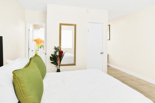 mimo 2-Walkable - Nespresso - Smart TV - Free Parking, Miami (foto 6)
