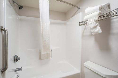 Comfort Inn Las Vegas New Mexico - image 13