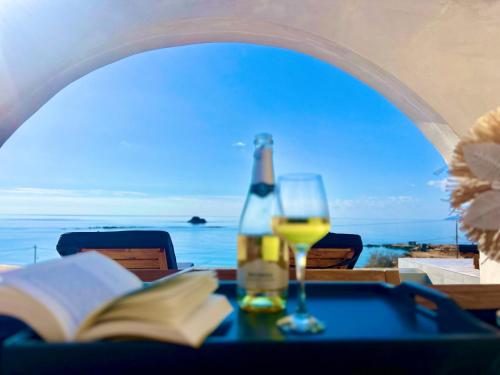 Kallisti Retreats Luxury Villas near สนามบินแห่งชาติคาร์ปาทอส ไอส์แลนด์