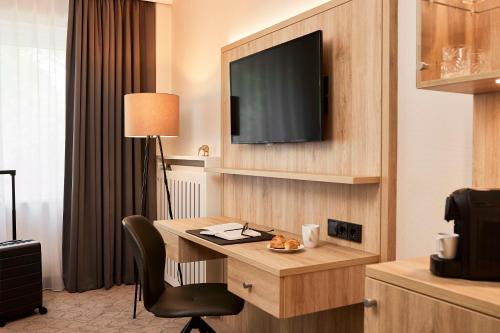 room detail thumbnail 1