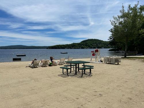 Strand, Main Street Retreat in Sunapee in Sunapee (NH)