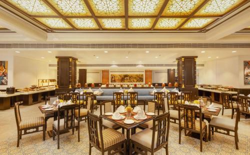 Restoran, Gateway Aurangabad - Chhatrapati Sambhaji Nagar in Aurangabad