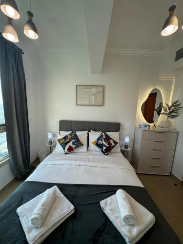 Cozy 1BR In The Heart of The Marina, Dubái (foto 4)
