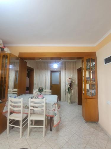 Villa image 3