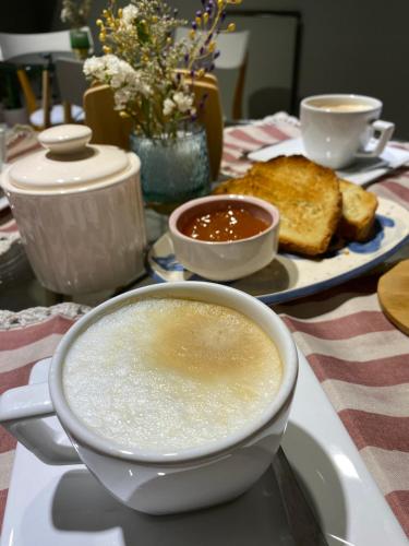 H Molle in กาฟายาเค โตลอมบอง