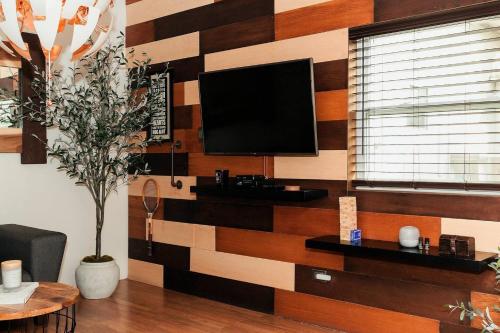 Studio 112 - Stay In Style, Stay Central in Ensenada